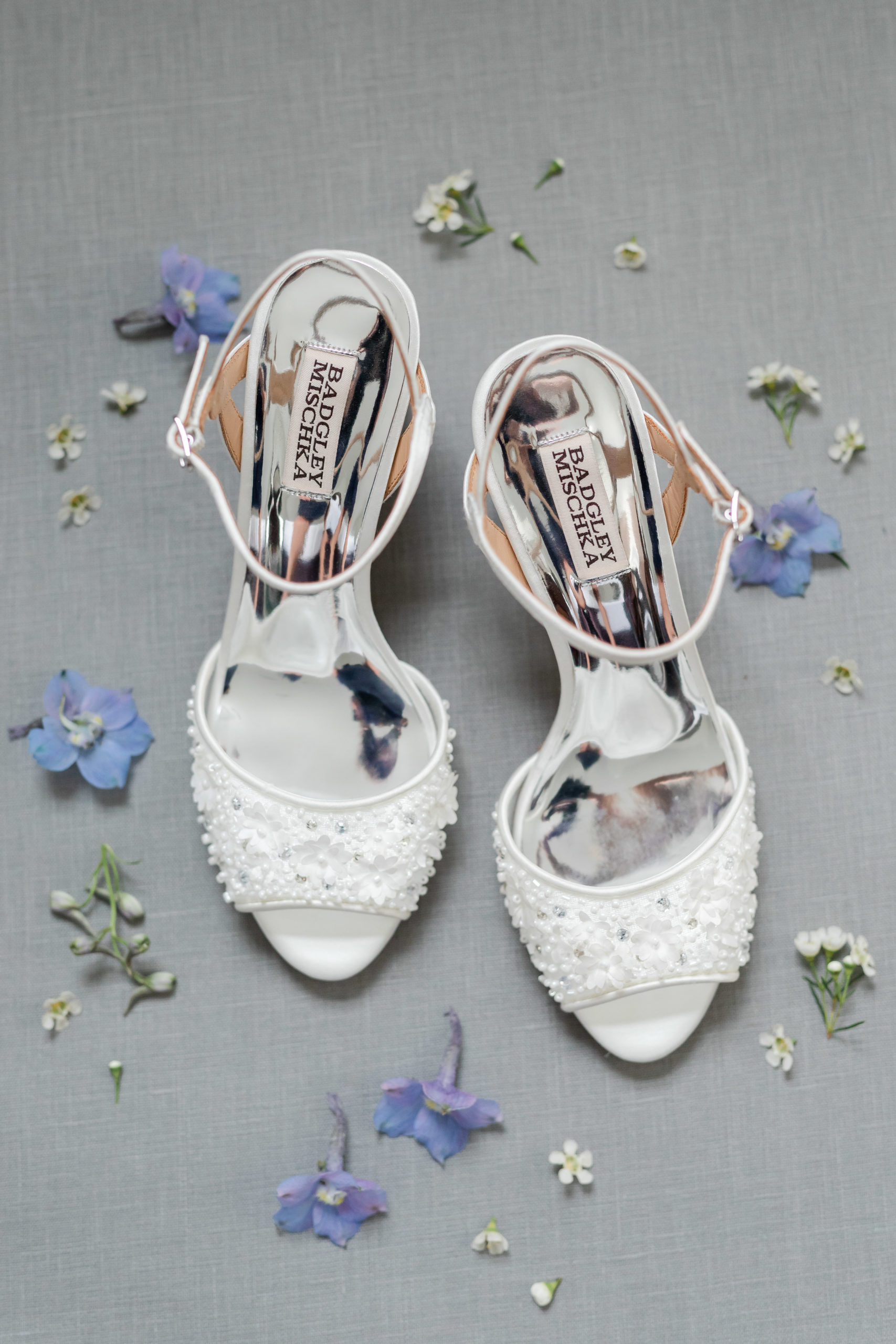 badgley-mischka-bridal-heels