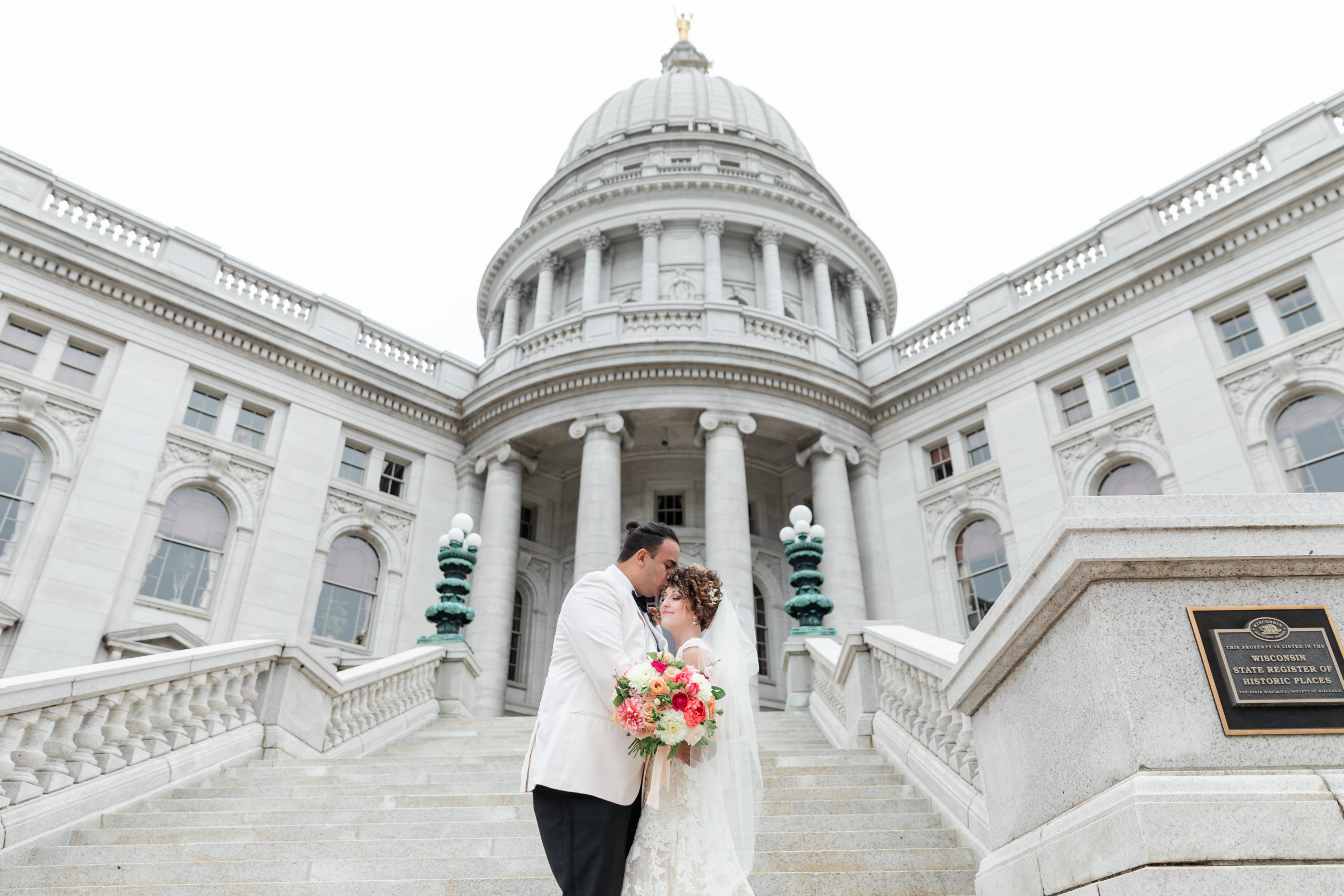 downtown-madison-wi-wedding-photography