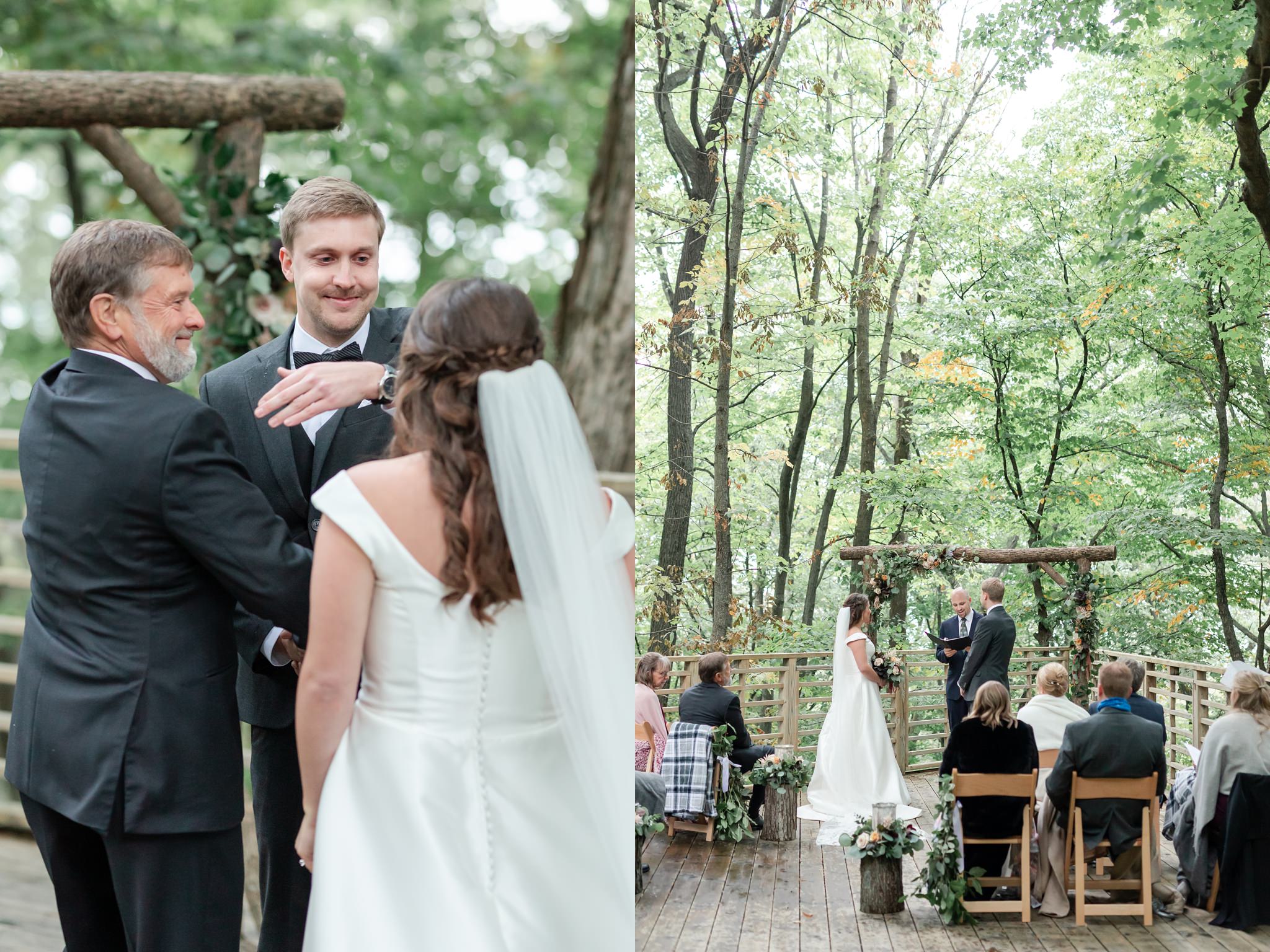 schlitz-audubon-nature-center-wedding-ceremony-photos