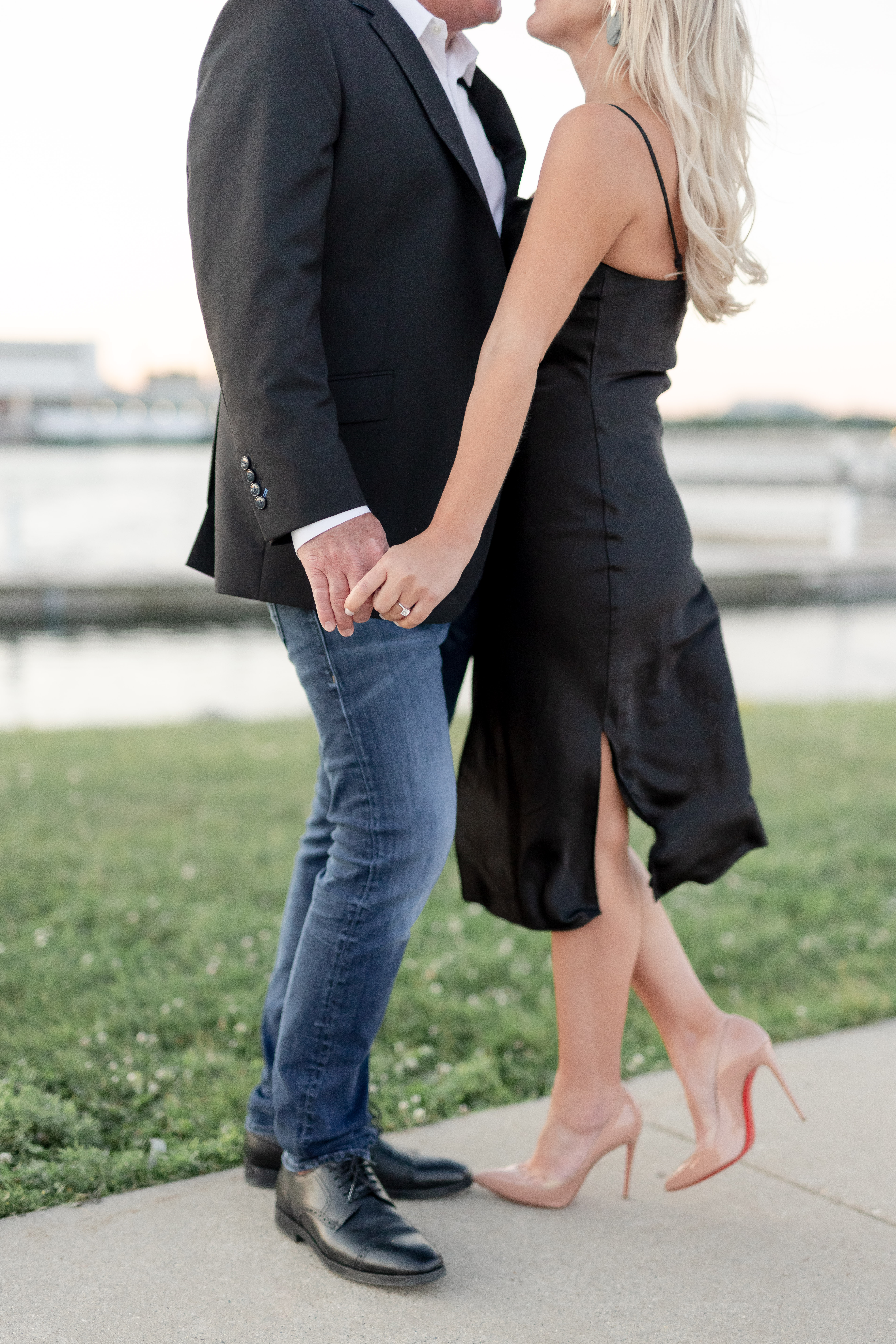 engagement-session-outfits