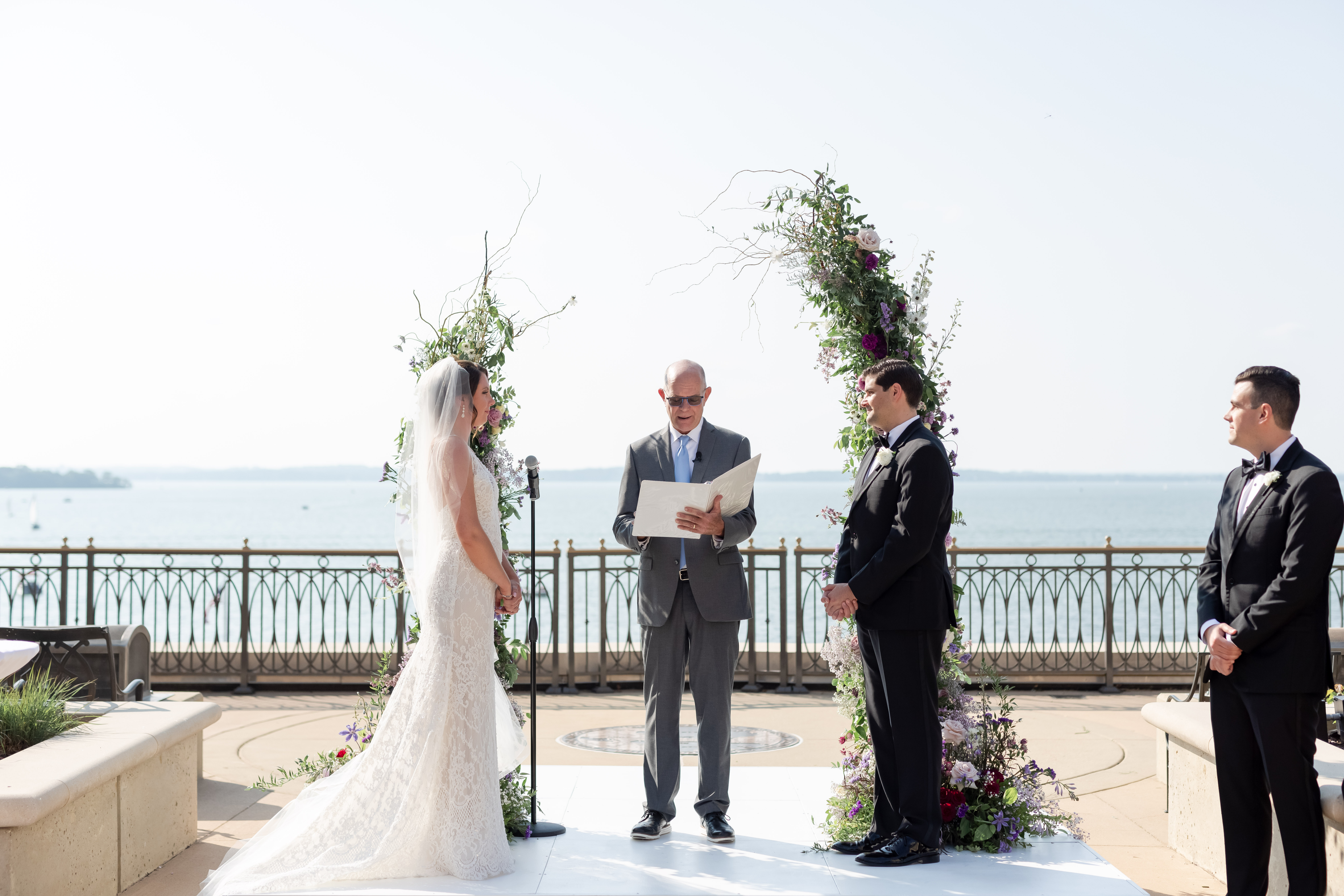 daffodil-parker-wedding-ceremony-photos