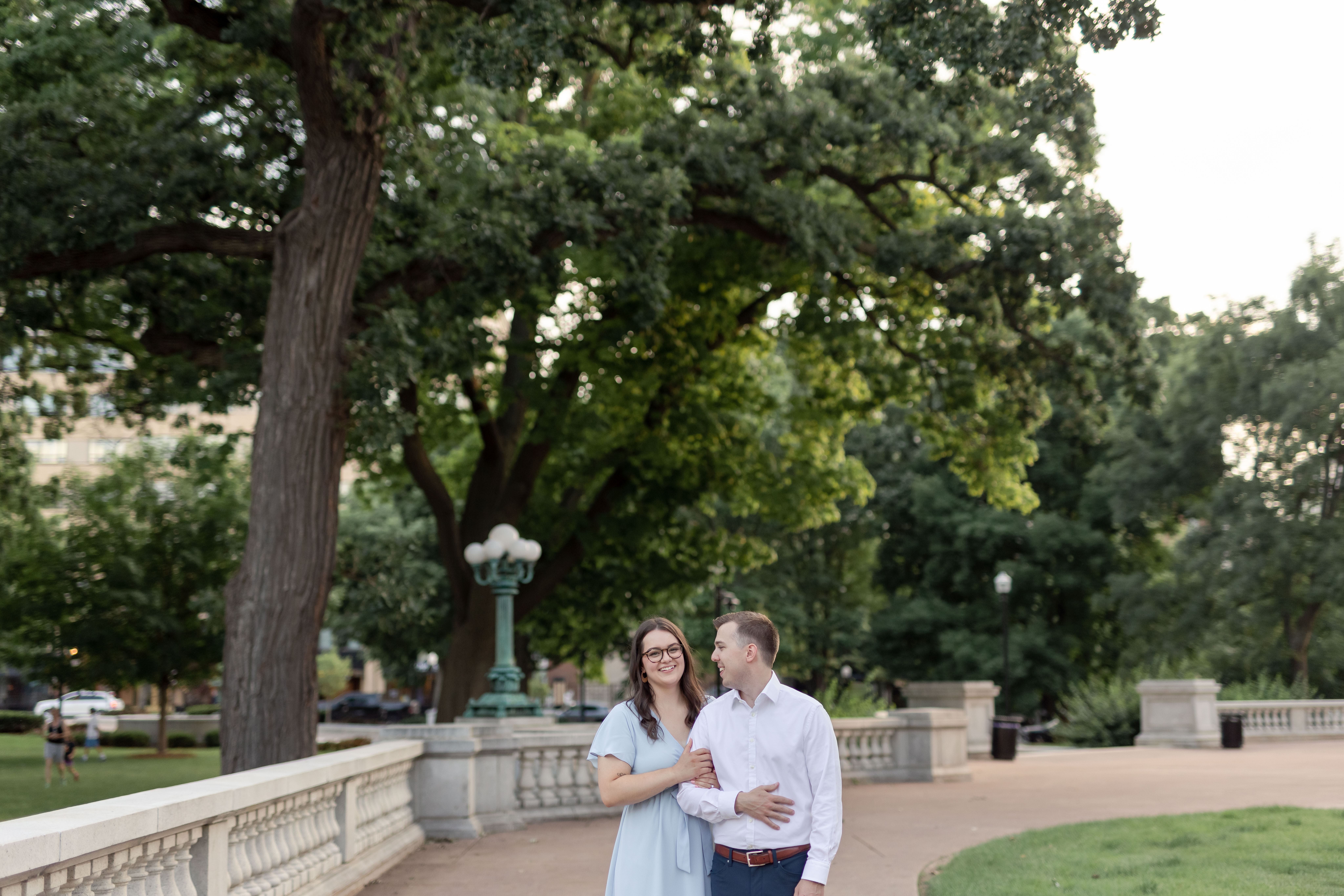 wi-state-capitol-engagement-photography