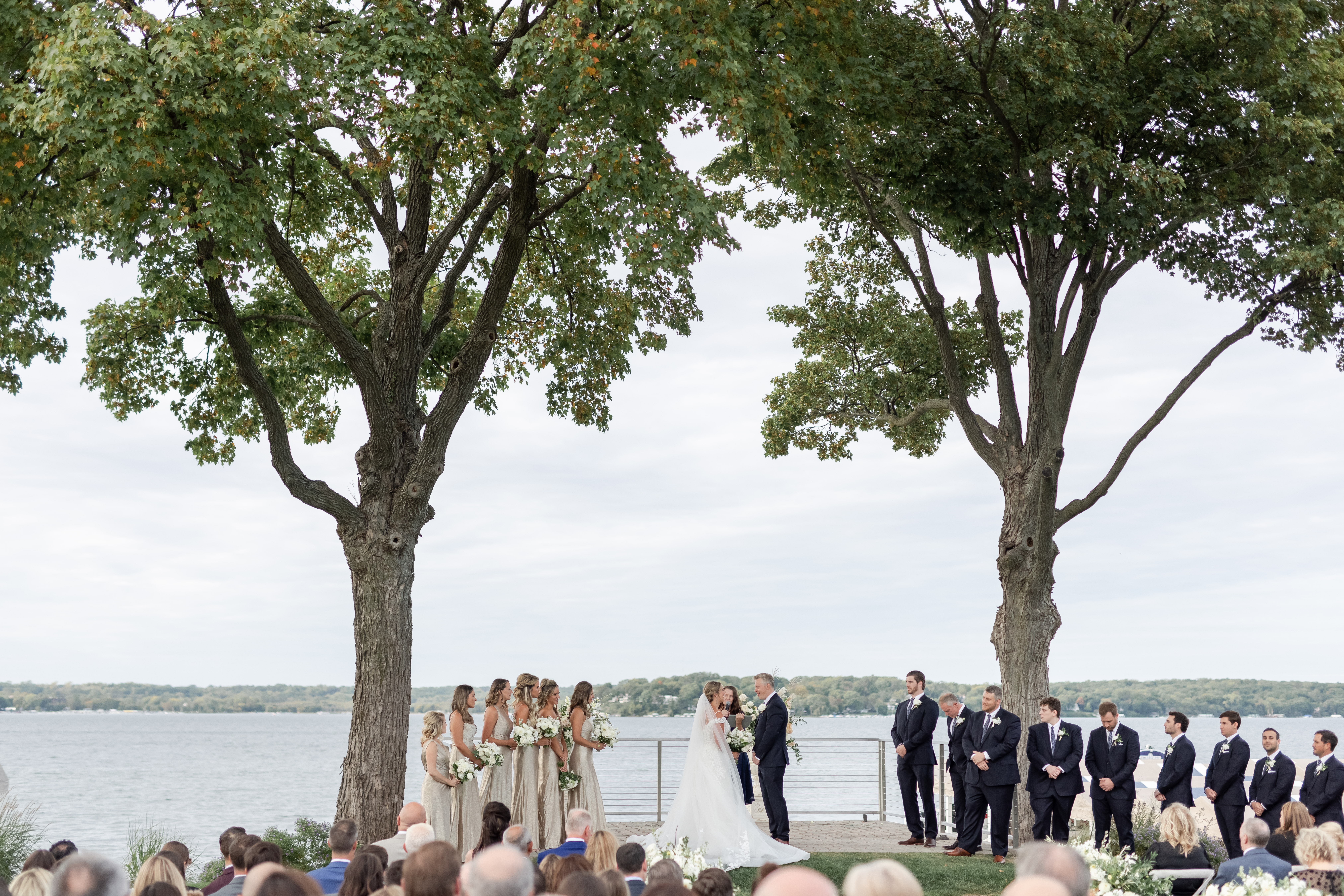 lake-geneva-wisconsin-wedding-ceremony