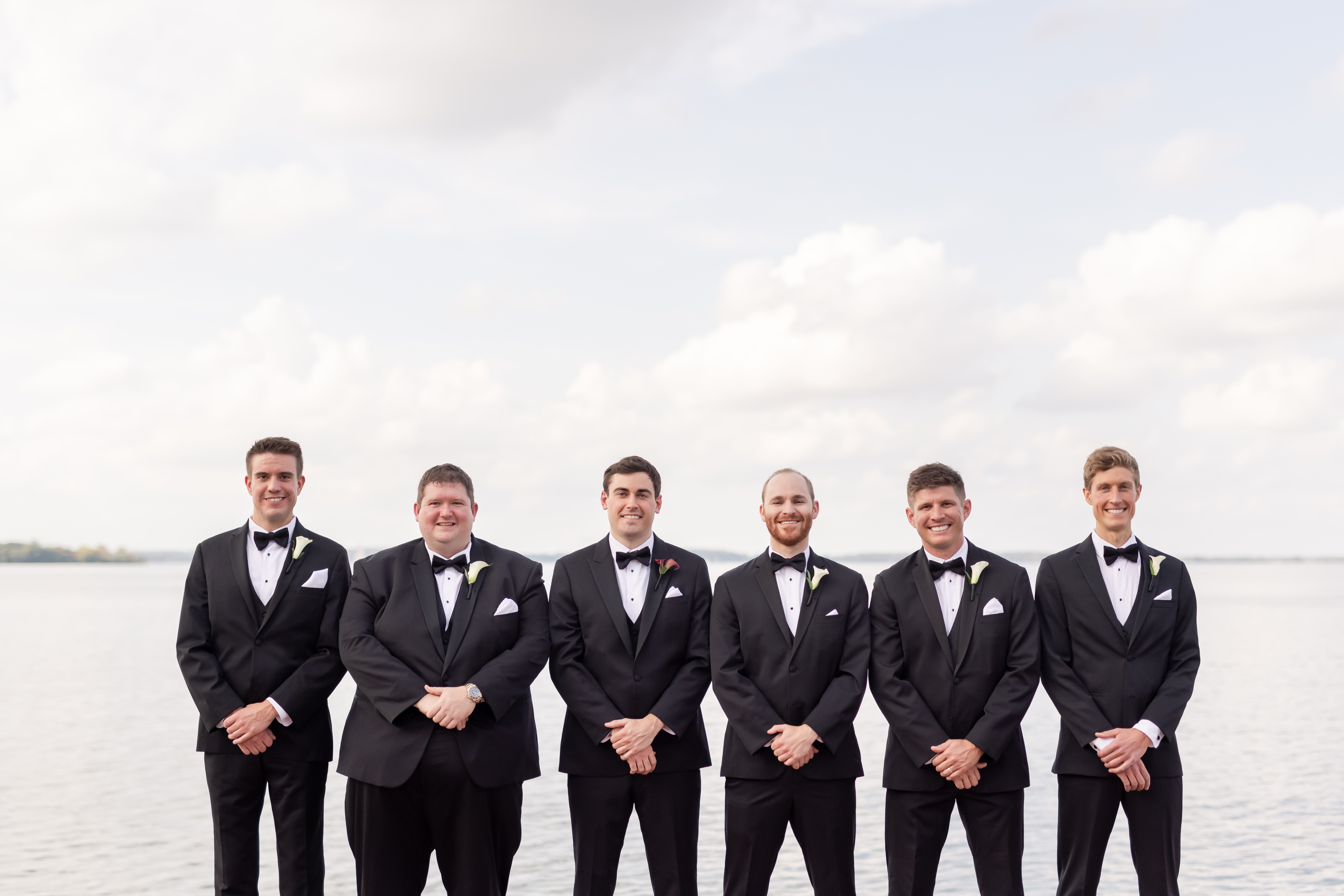 fall-wedding-edgewater-groomsmen