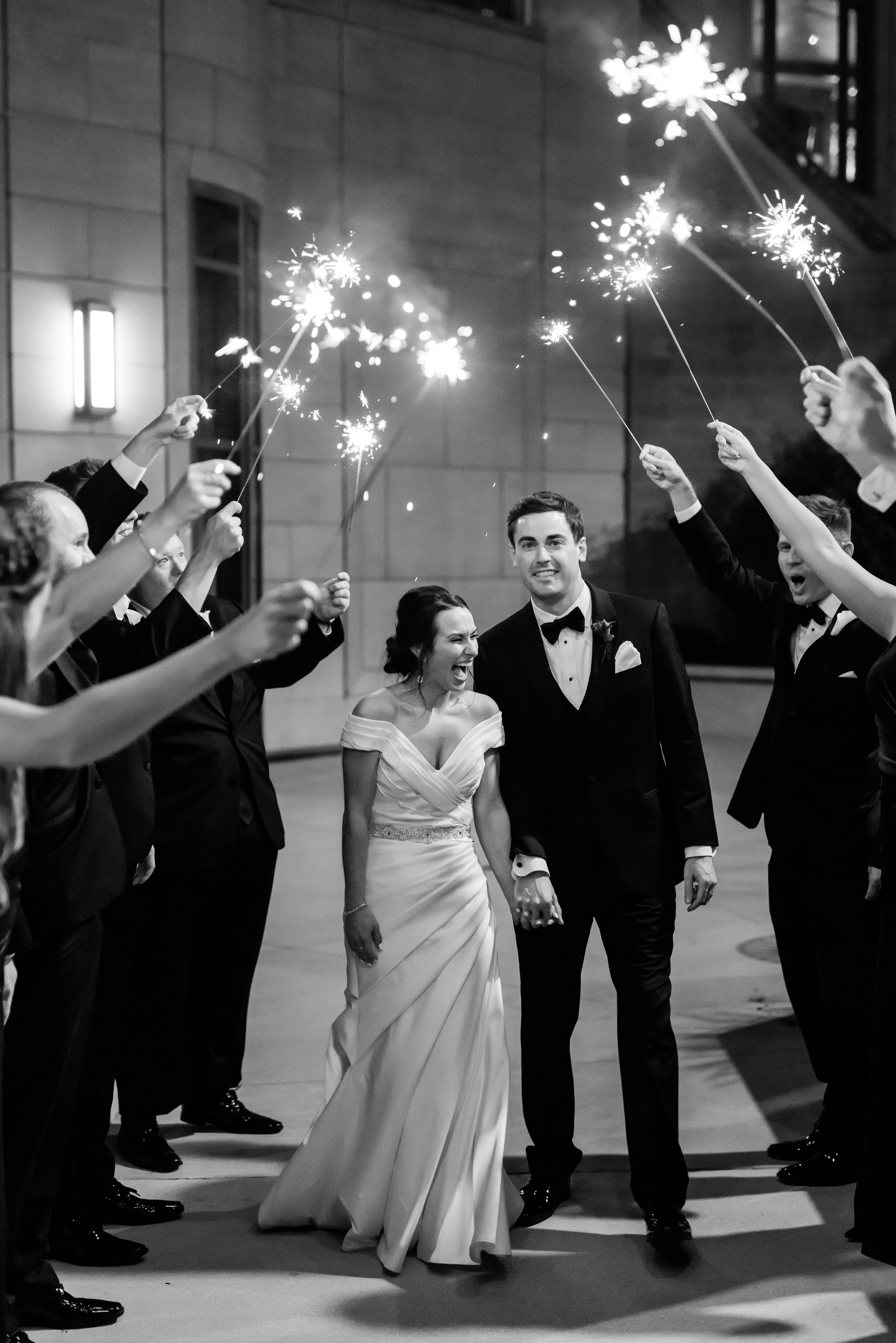 sparkler-exit-wedding-photos