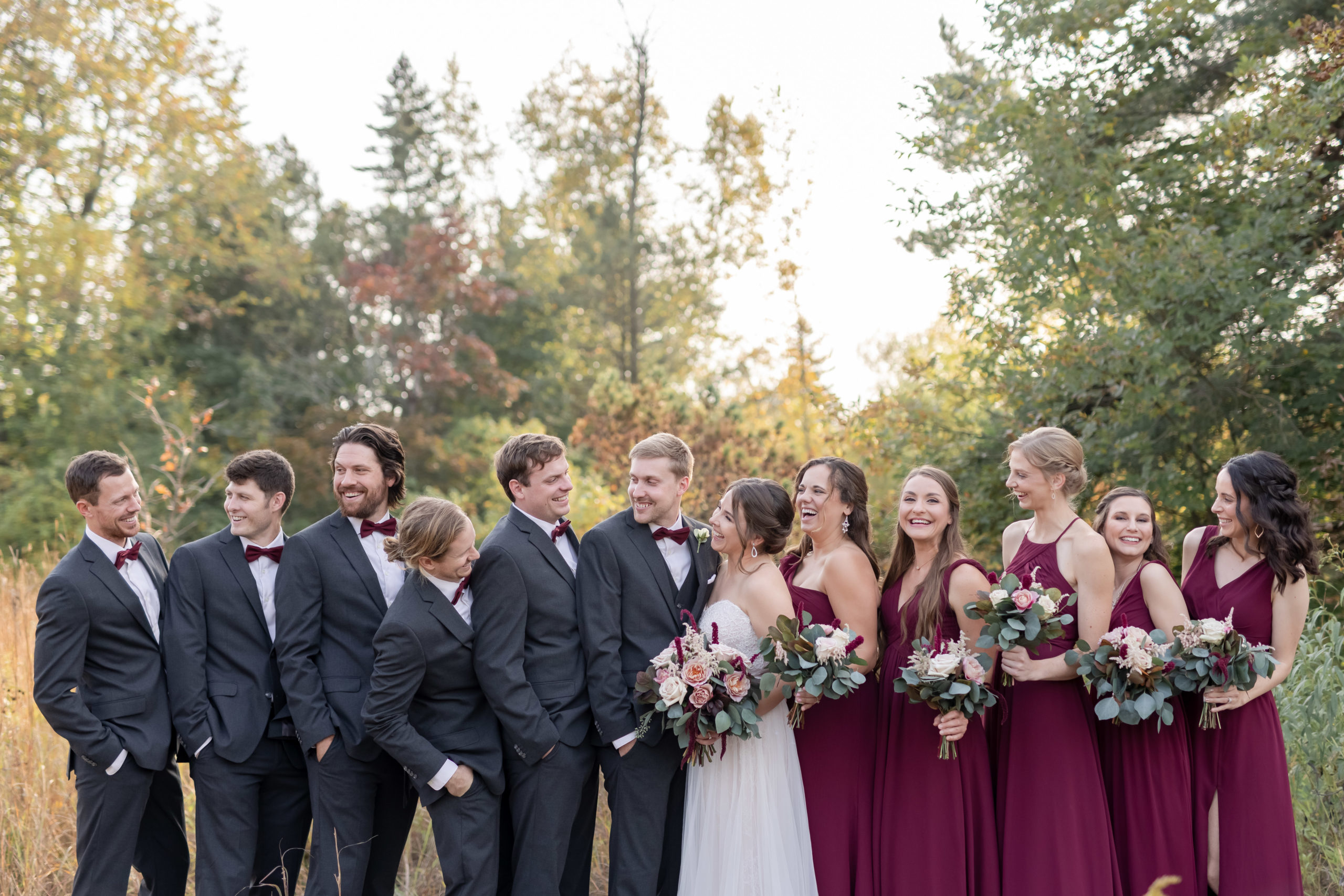 fall-wedding-bridal-party