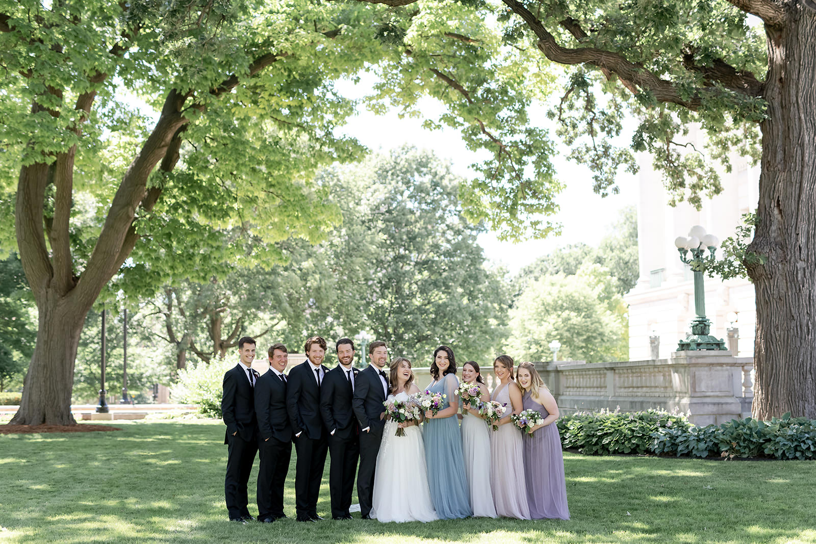 wisconsin-state-capitol-bridal-party-photos