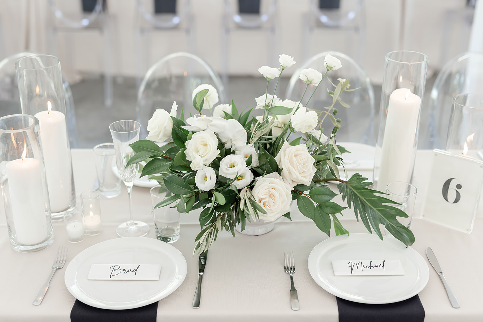modern-black-white-wedding-reception-decor