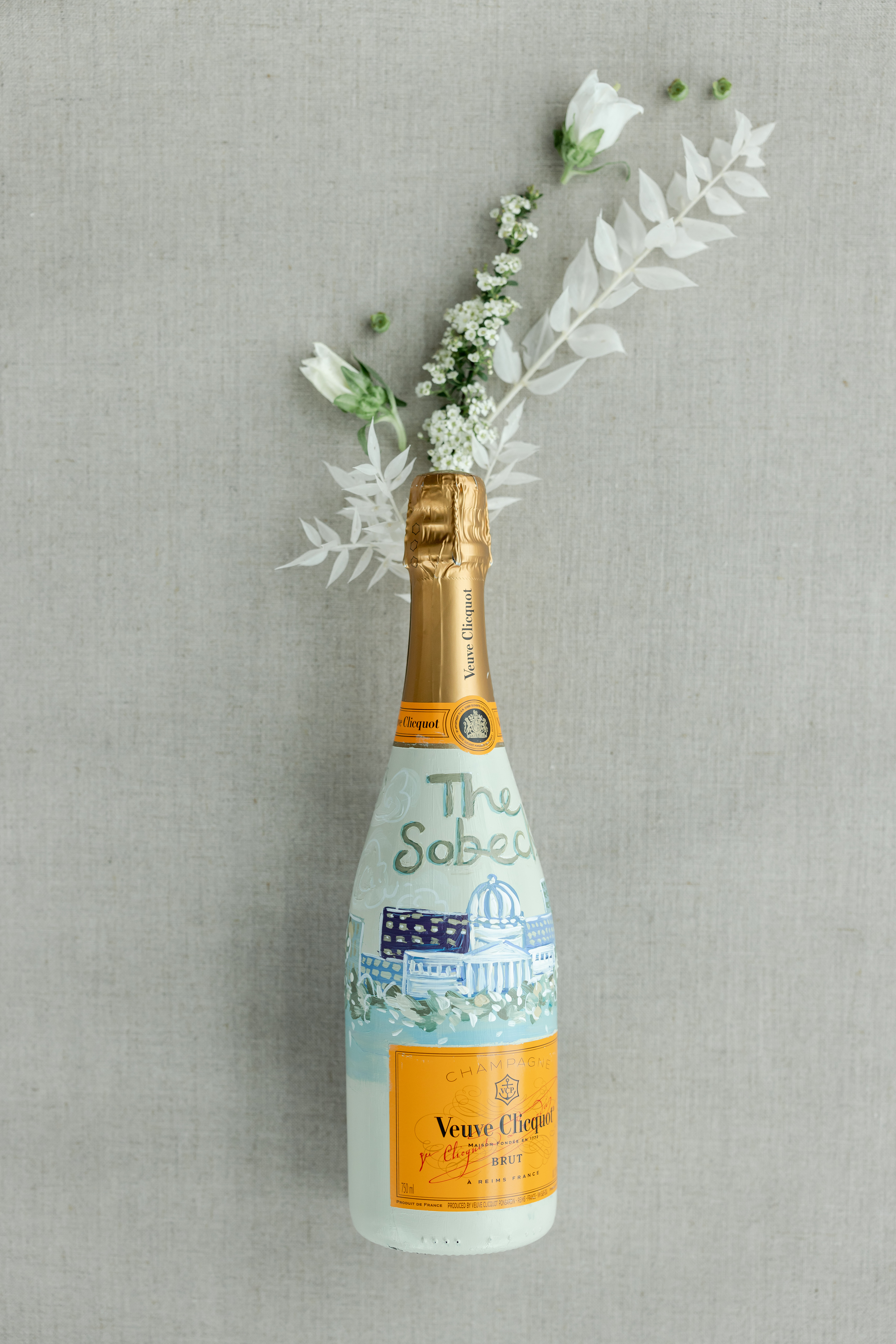 veuve-clicquot-custom-wedding-champagne