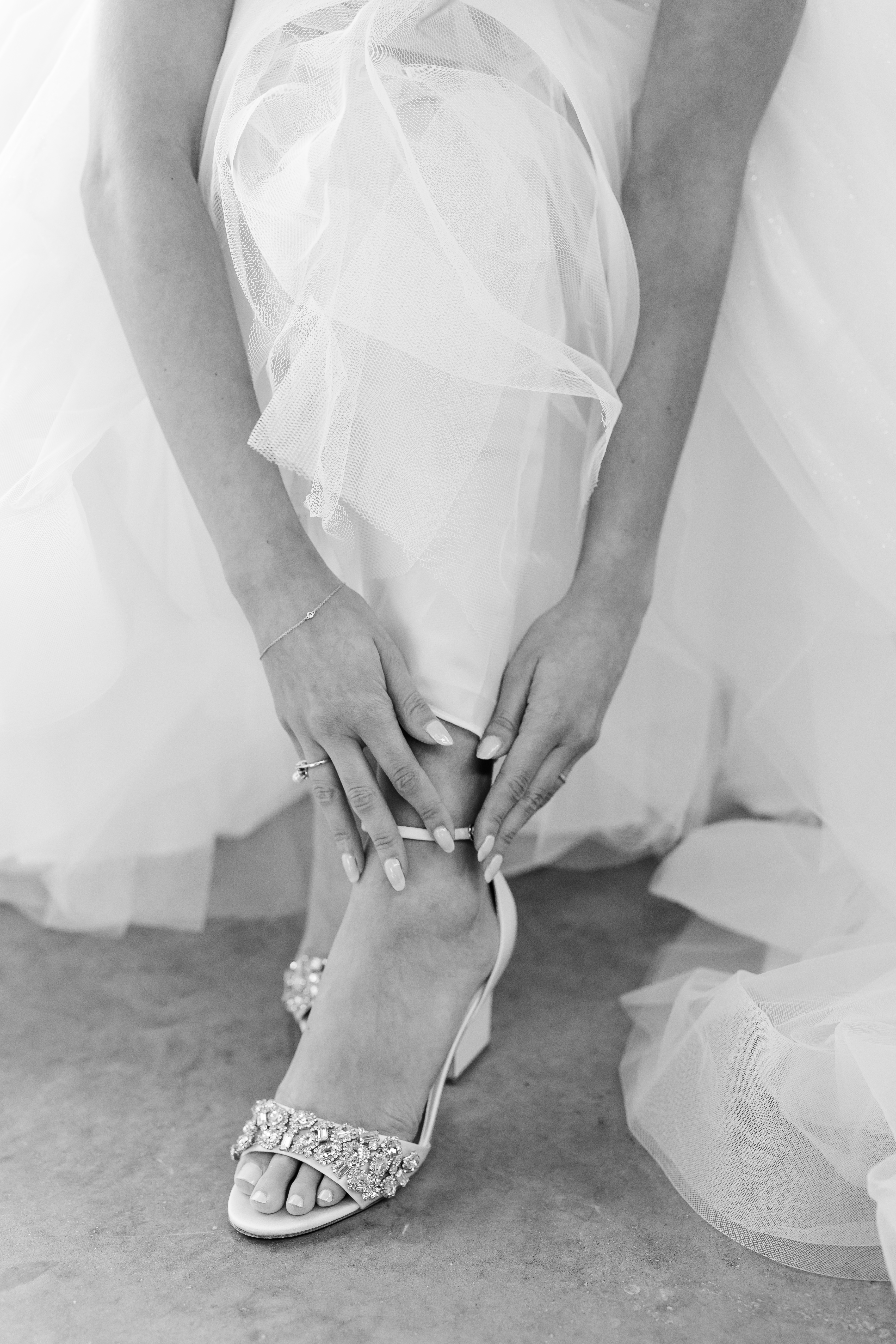 rhinestone-bridal-heels