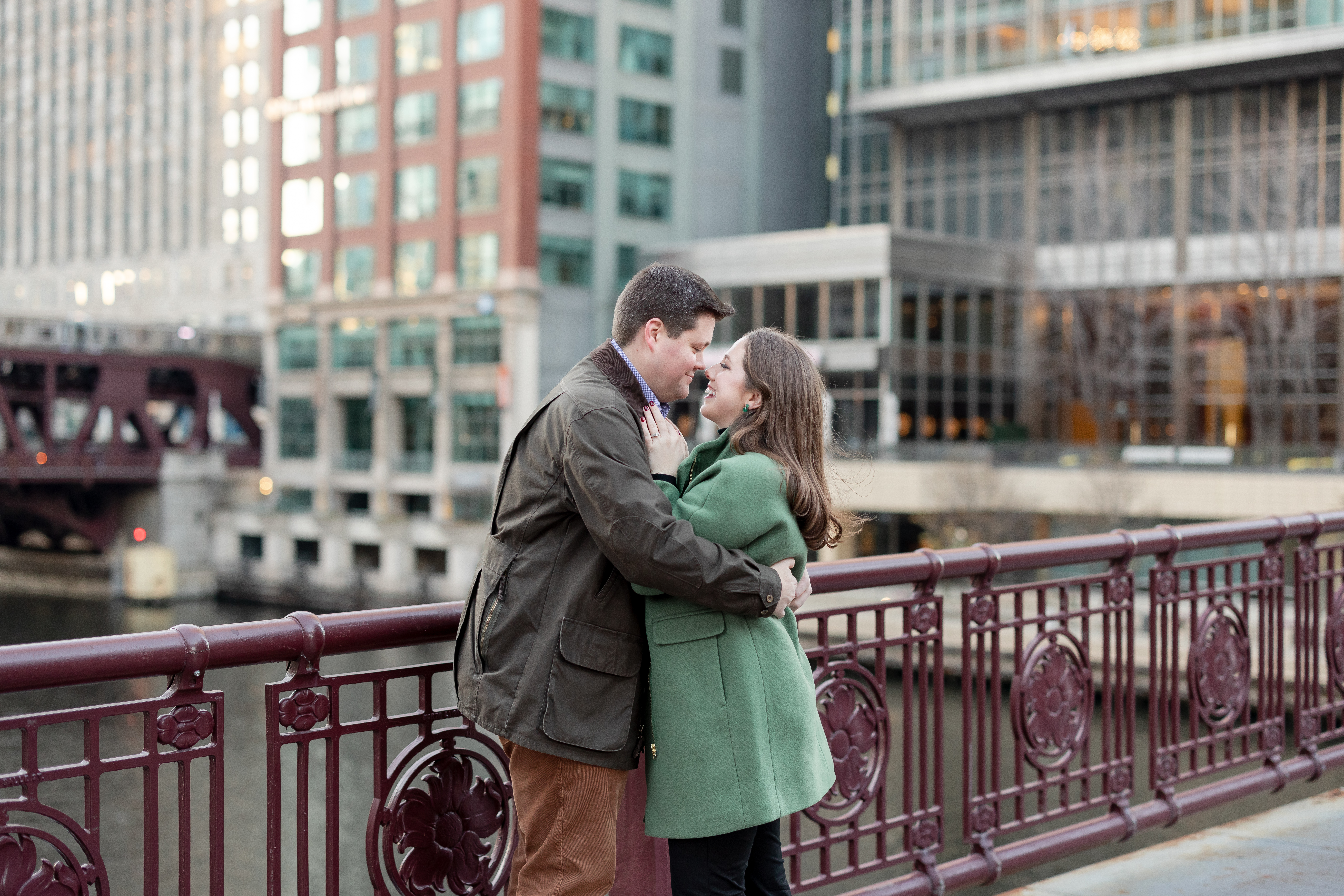 downtown-chicago-engagement-session