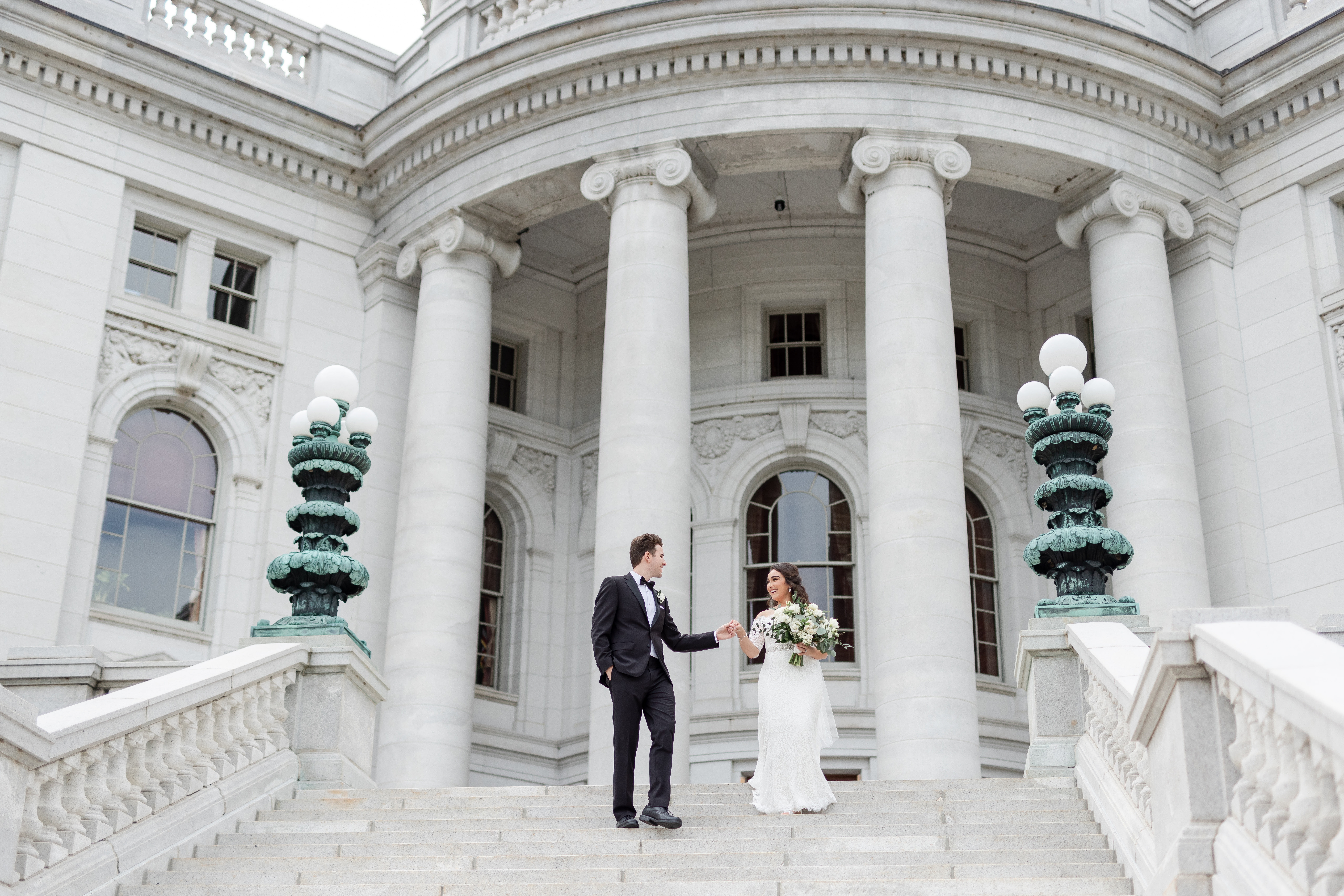 2022-weddings-wisconsin-state-capitol-photos