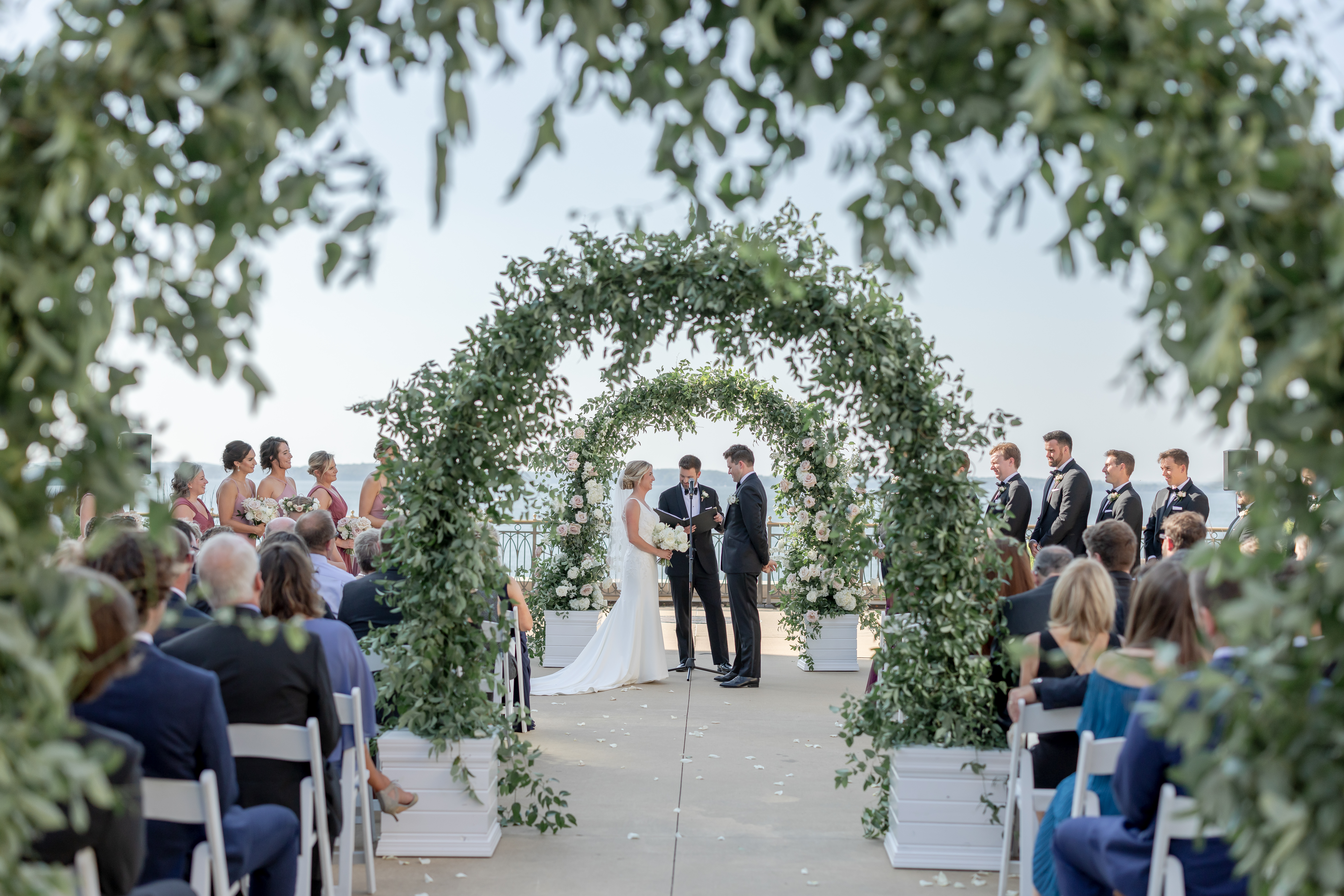 wedding-aisle-flower-arches-photos