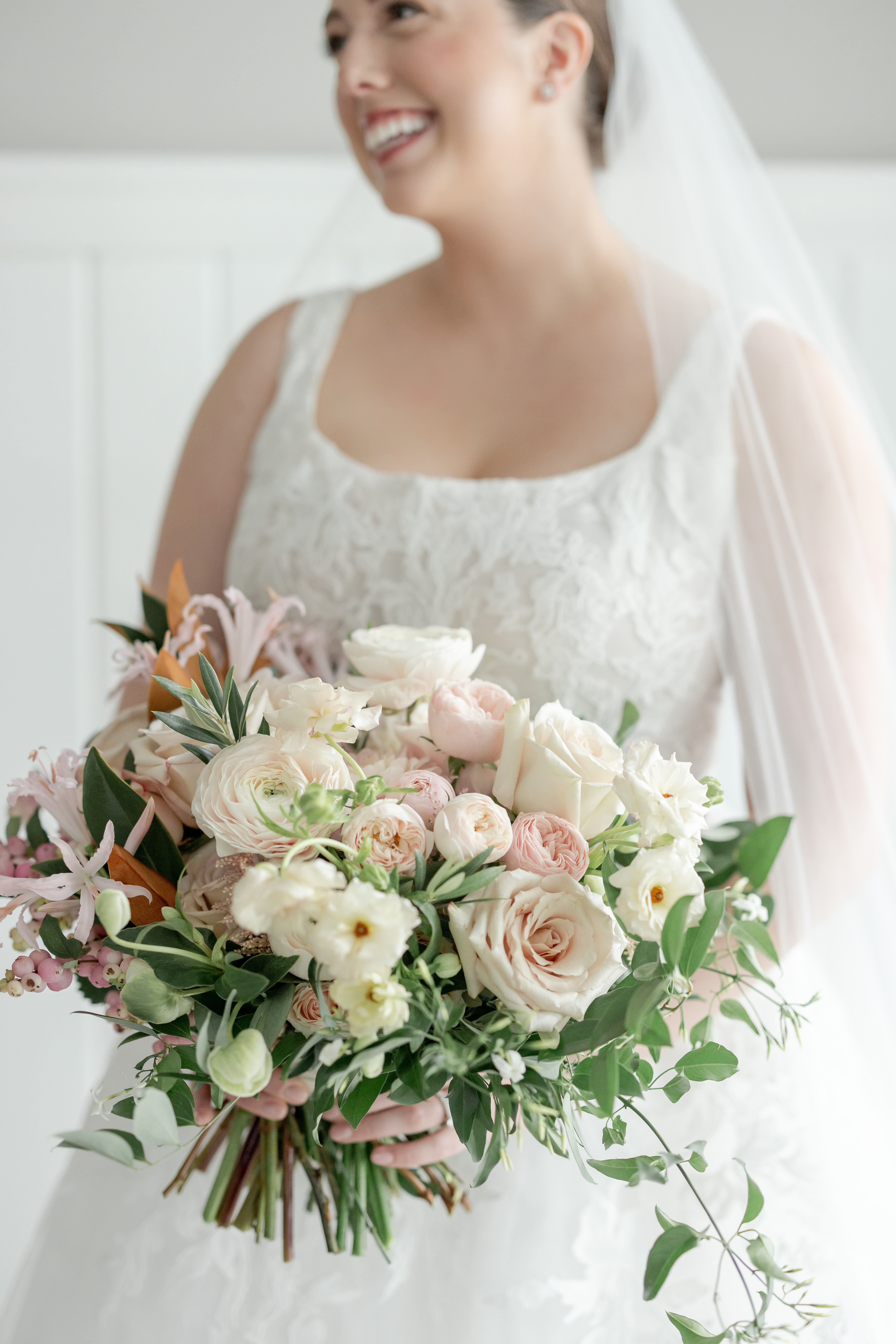 frontier-flowers-fontana-wedding-bouquet