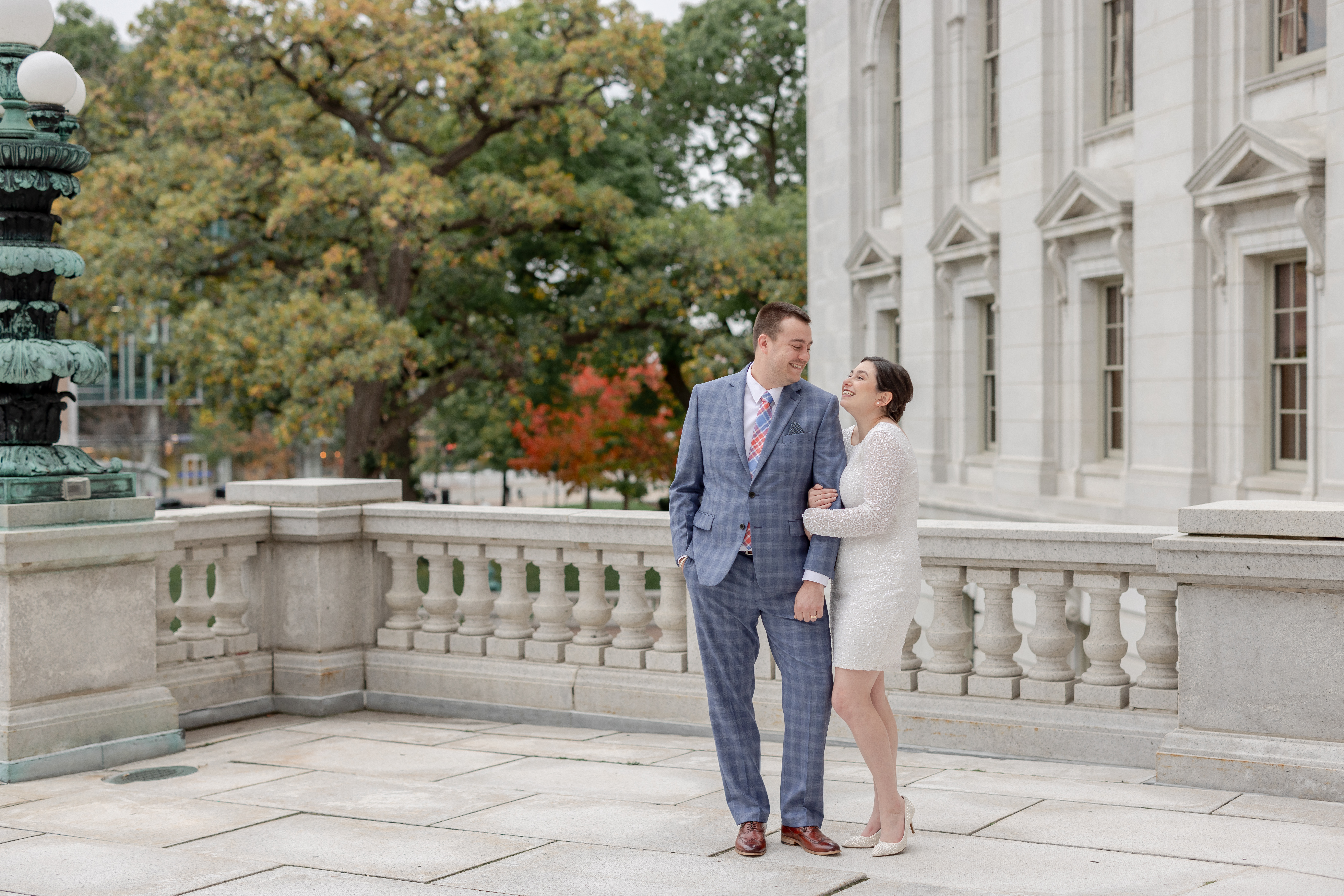 madison-wisconsin-state-capitol-engagement-photos
