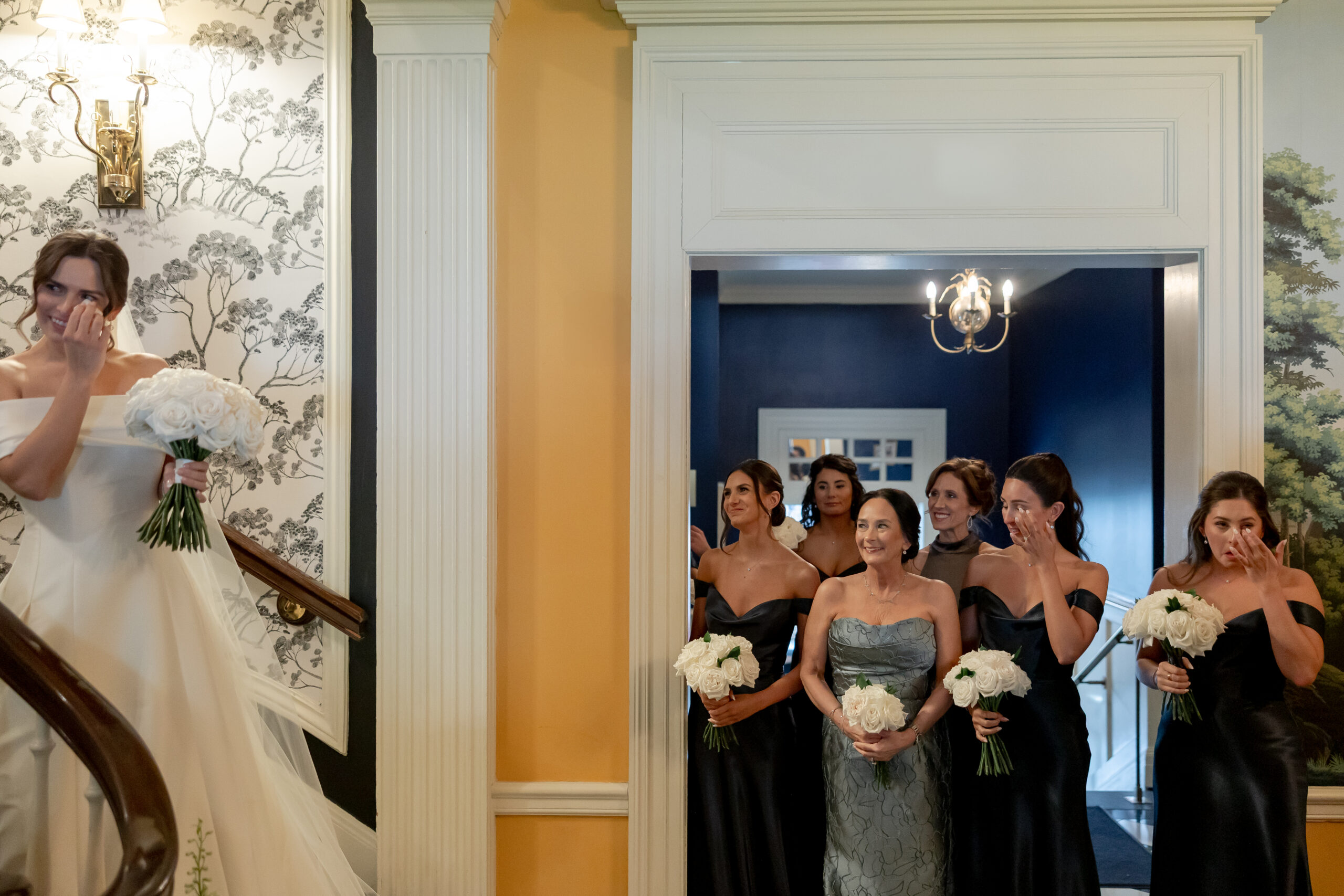 madison-club-black-tie-wedding-first-look